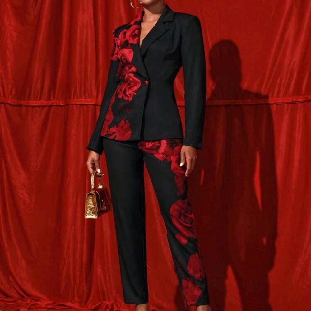 HEAVINZ LANE SHEIN Rose Print Suit Set